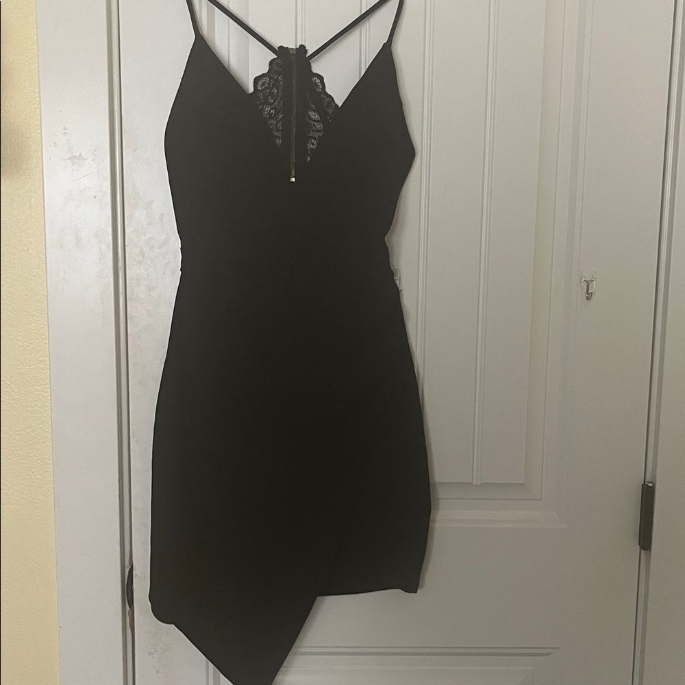 Emerald Sundae Black Backless prom Dress with Lace Detail